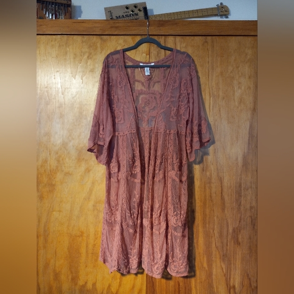 LC Lauren Conrad Other - LC Lauren Conrad Lace  Duster